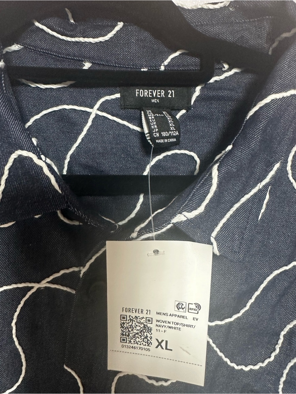 Forever 21 Navy Short-Sleeve Button-Up with White Swirl Print - Picture 4 of 5